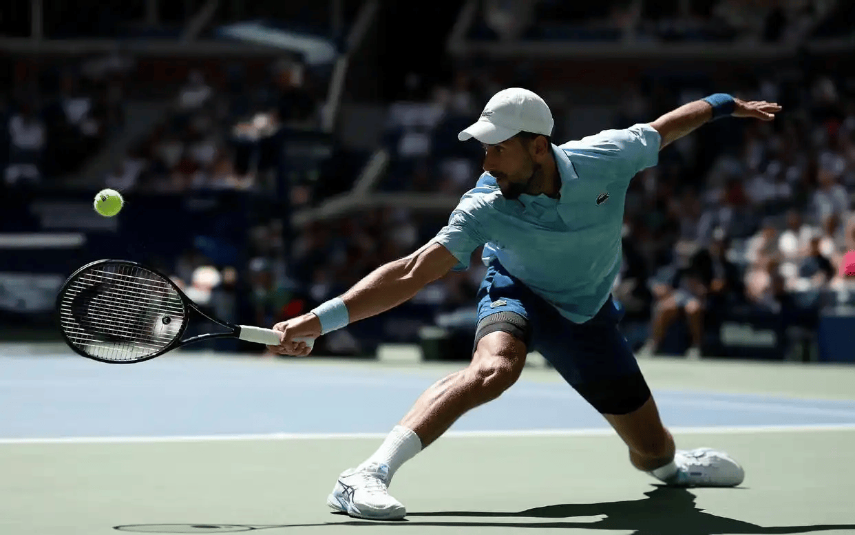 德国网球队险胜澳大利亚网球队，费德勒打破历史纪录的简单介绍