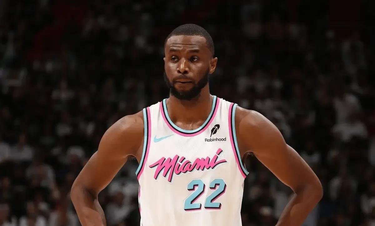 开云体育入口-热火B队血洗美国男篮，莫里斯绝境逆转