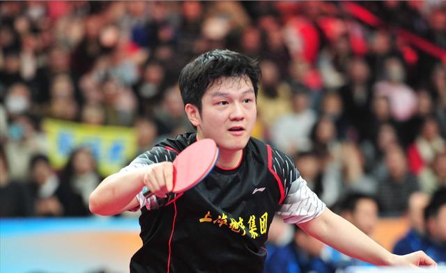 韩国乒乓球队鏖战奥地利乒乓球队,樊振东送出助攻 韩国乒乓球队鏖战奥地利乒乓球队,樊振东送出助攻