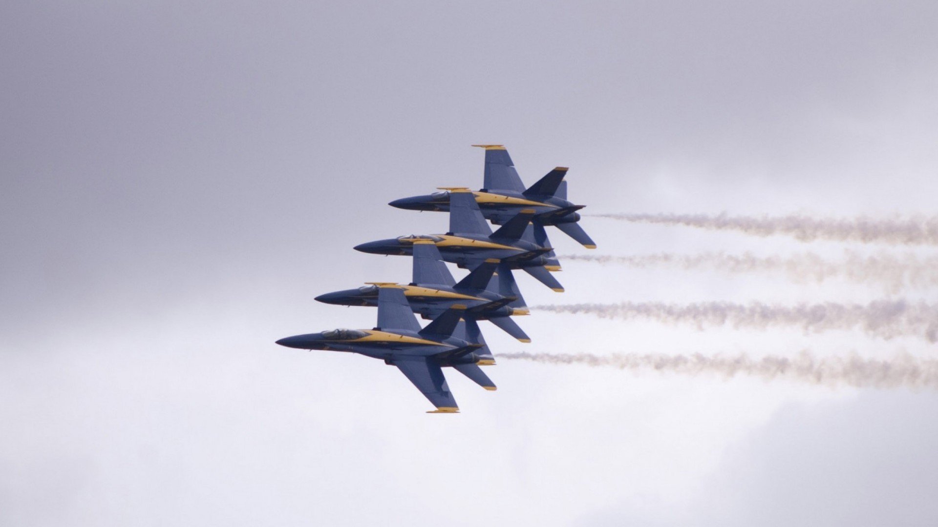 两道闪电，世纪绝杀与零点一秒之差